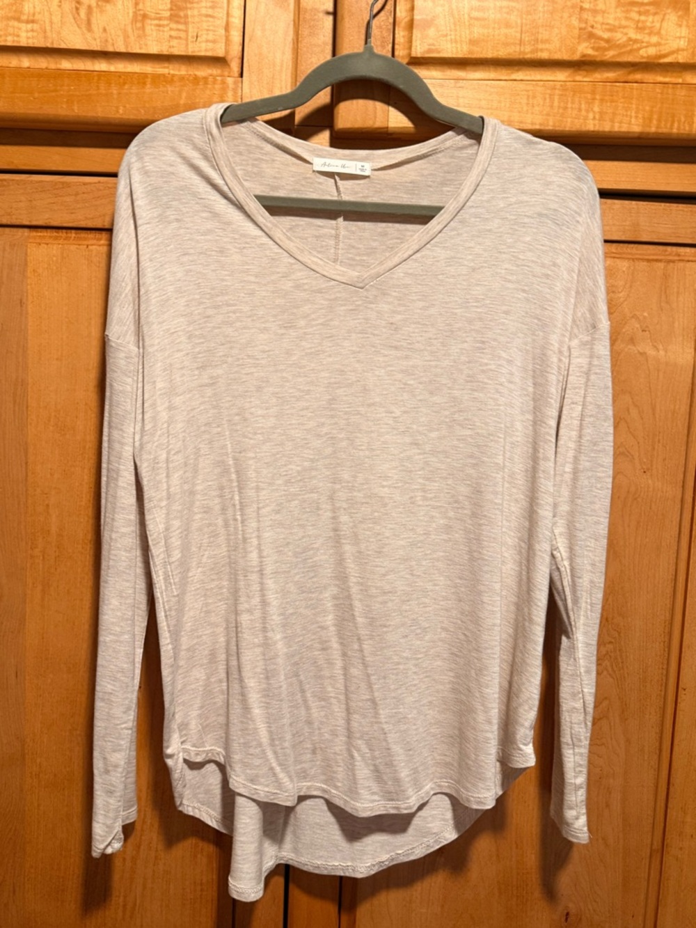 Light Cream V-Neck Long Sleeve Women's Top